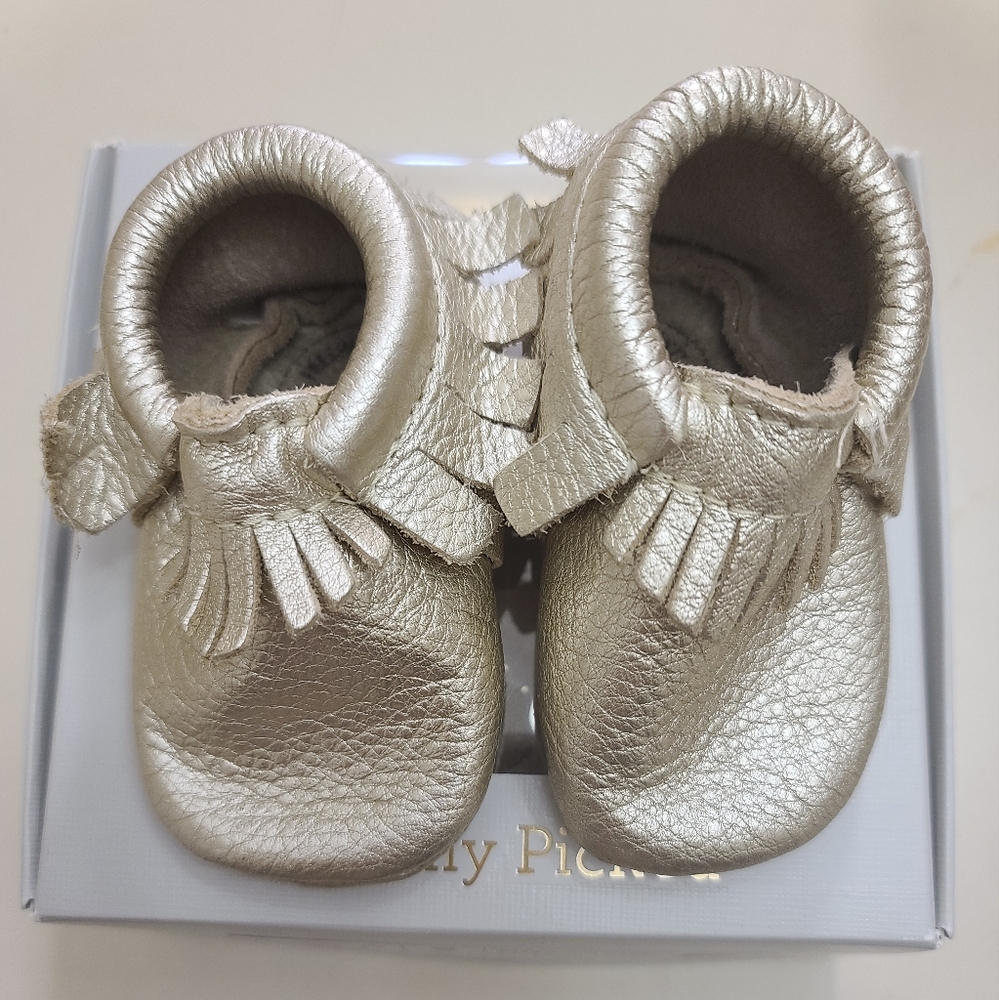 Freshly Picked Moccasin in Platinum Size 2